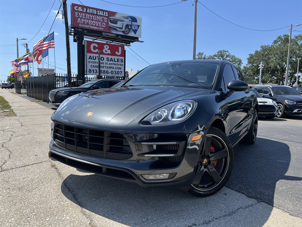 2017 Porsche Macan