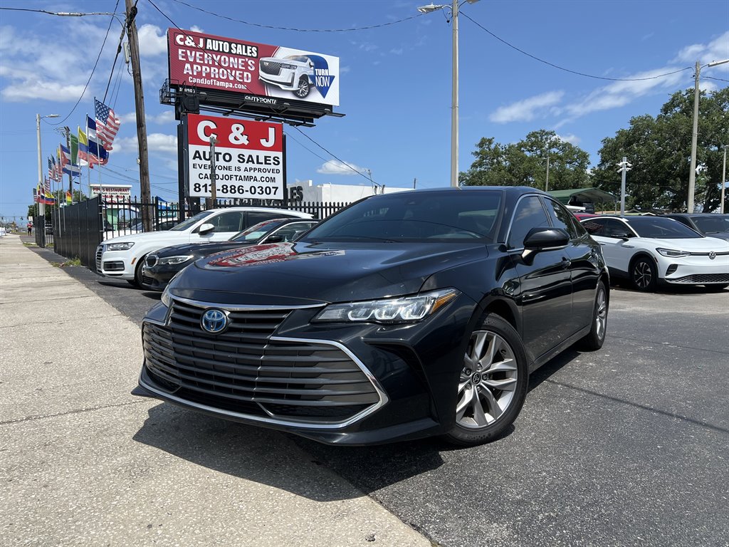 2022 Toyota Avalon XLE's photo