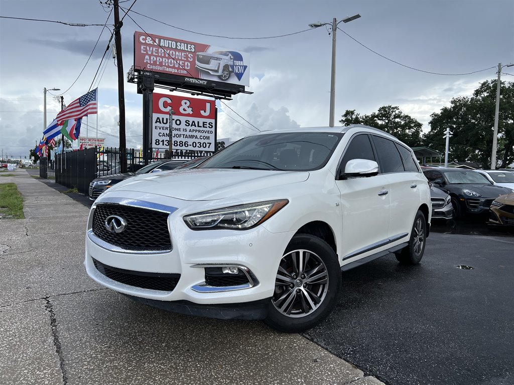 2019 INFINITI QX60 LUXE
