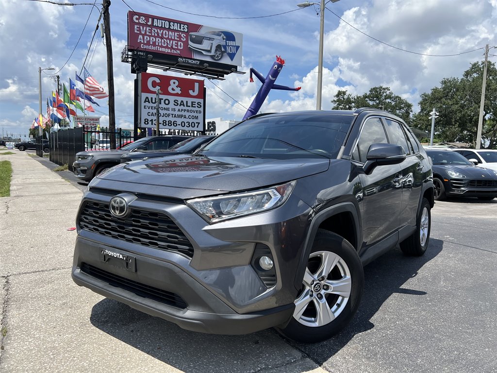 2019 Toyota RAV4 XLE