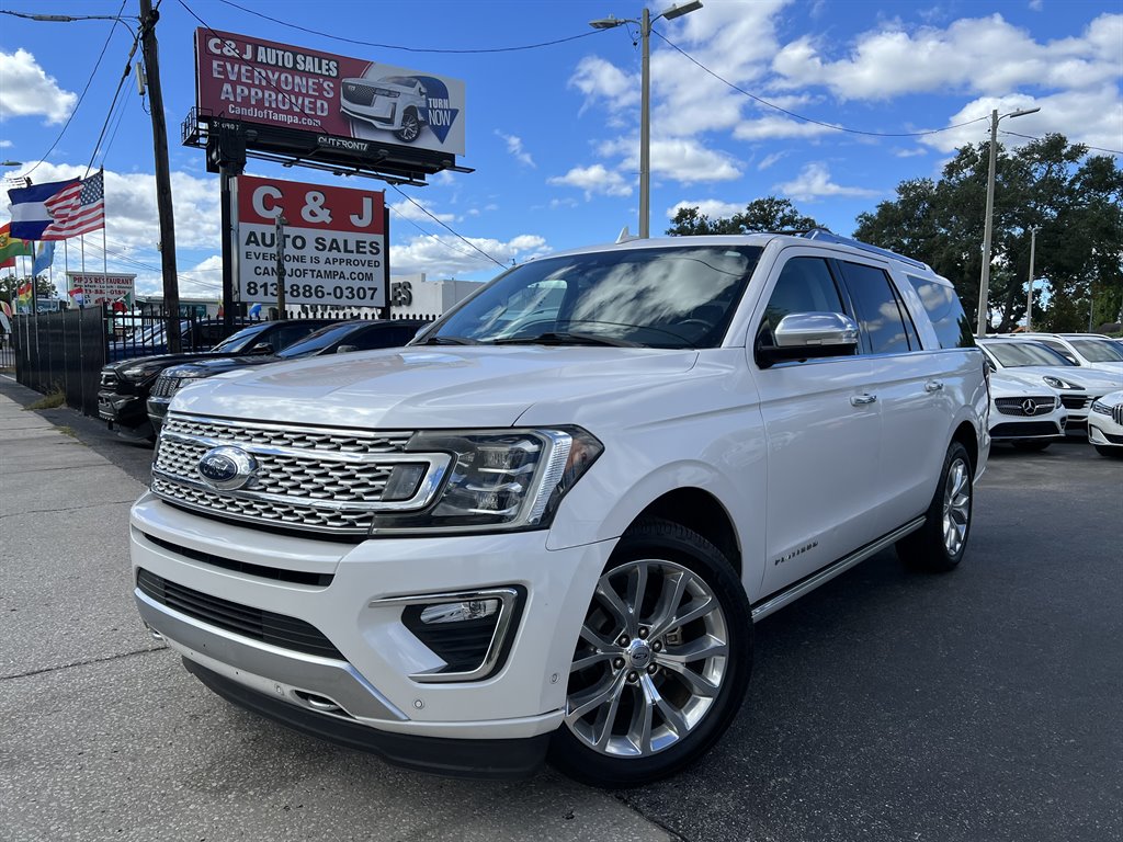 2019 Ford Expedition Platinum's photo