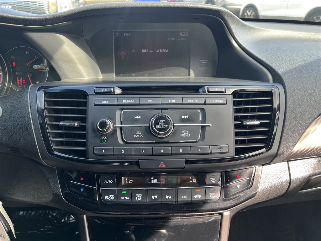 2017 Honda Accord Sport - Photo 15