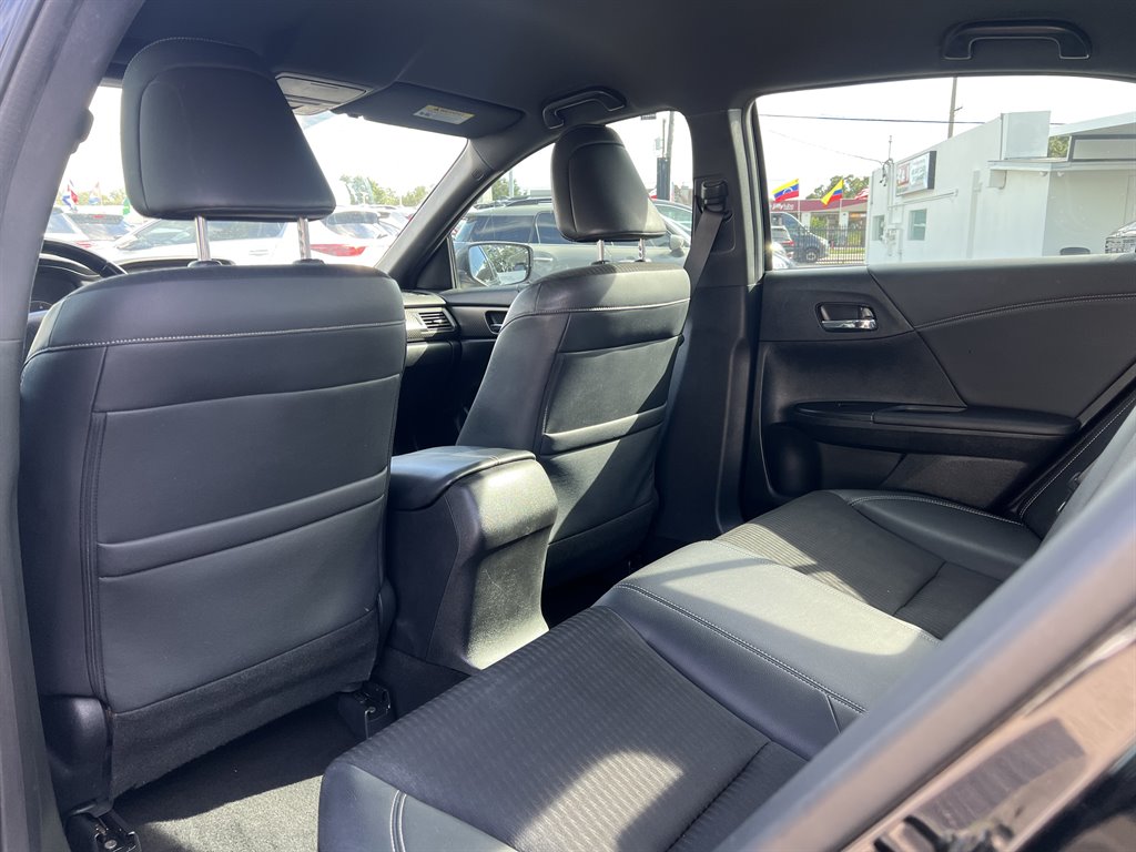 2017 Honda Accord Sport - Photo 19