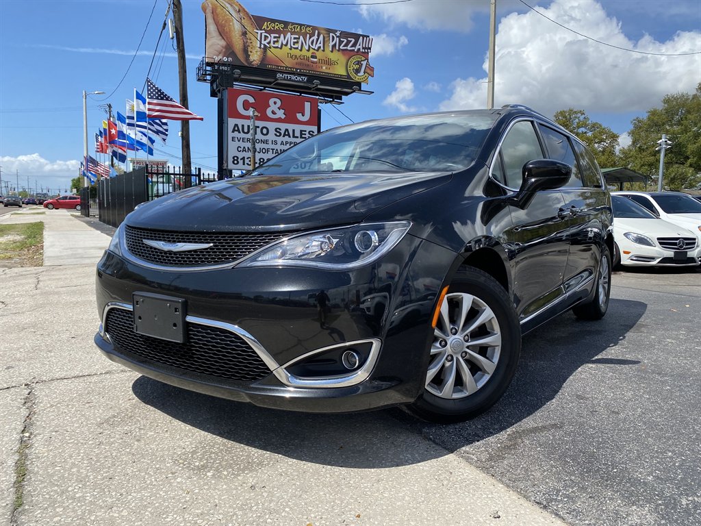 2018 Chrysler Pacifica Touring L Plus