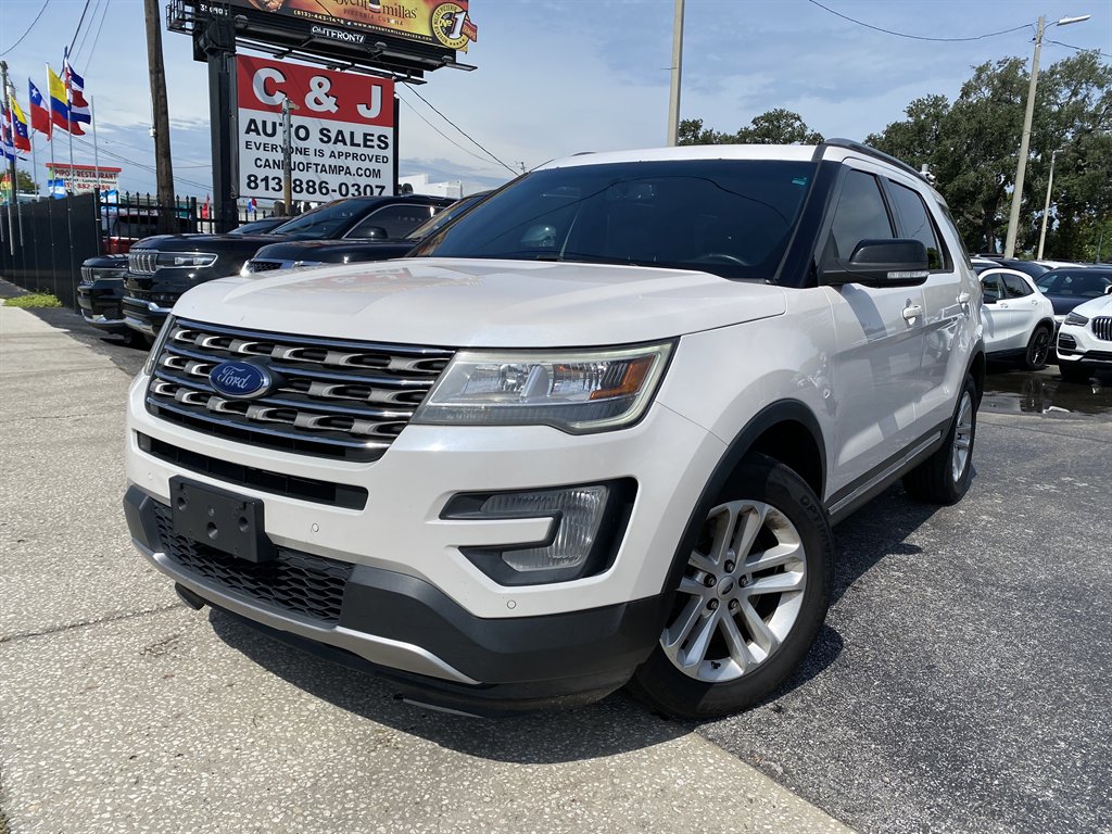 2017 Ford Explorer